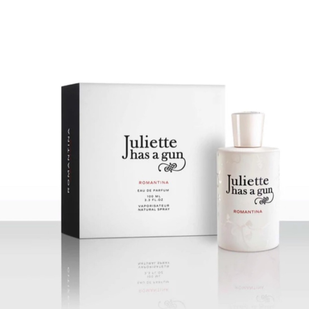 Juliette has a  gun romántina